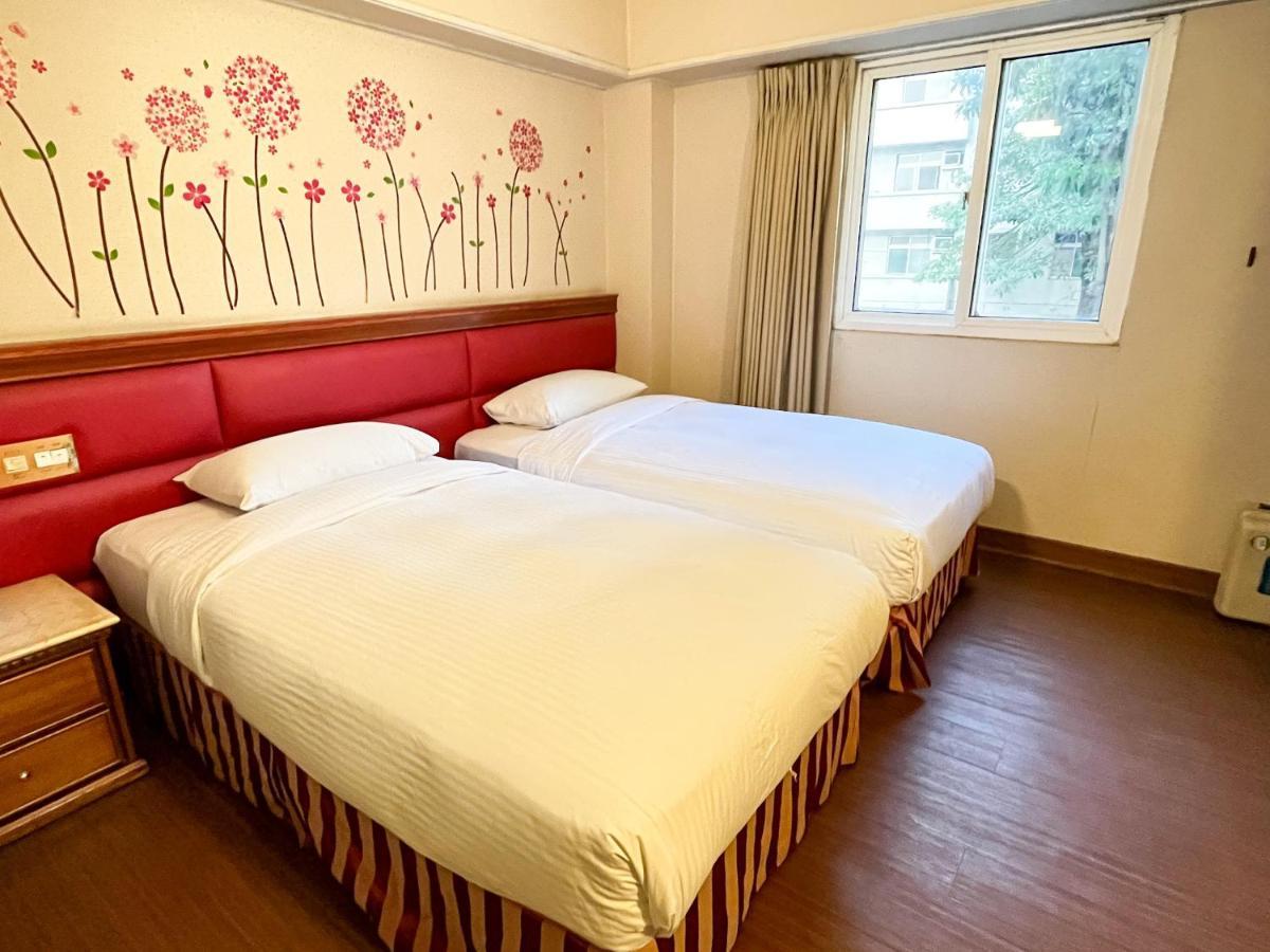 Spring Art Hotel Kaohsiung Bagian luar foto