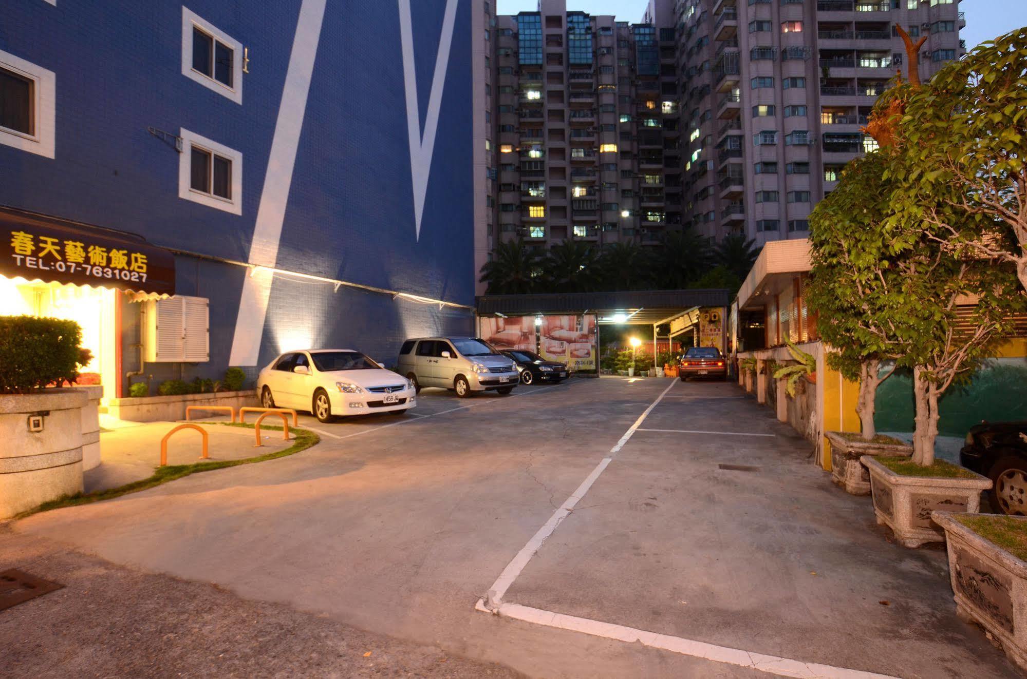 Spring Art Hotel Kaohsiung Bagian luar foto